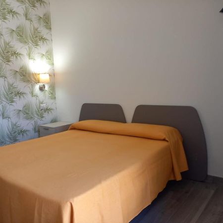 Hotel Ristorante Villa Terry Lauria Inferiore Eksteriør billede