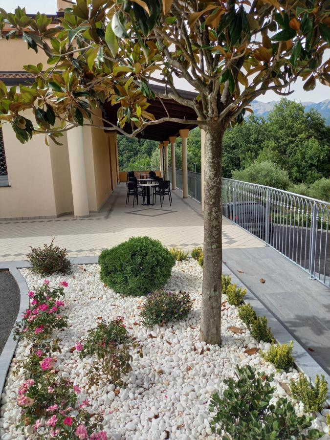 Hotel Ristorante Villa Terry Lauria Inferiore Eksteriør billede
