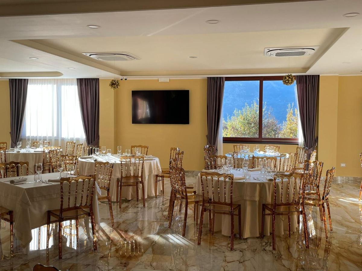 Hotel Ristorante Villa Terry Lauria Inferiore Eksteriør billede